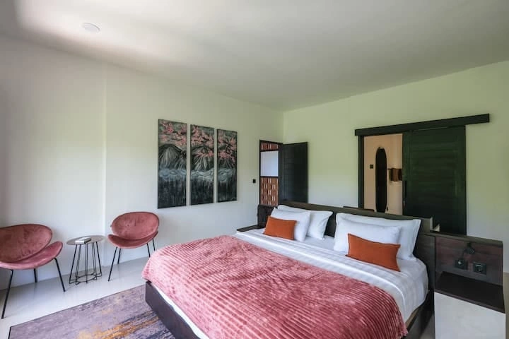 Villa For Rent 4 Bed In Pererenan,Badung Bali, 4-bed villa for rent in Pererenan – photo 9 of 15