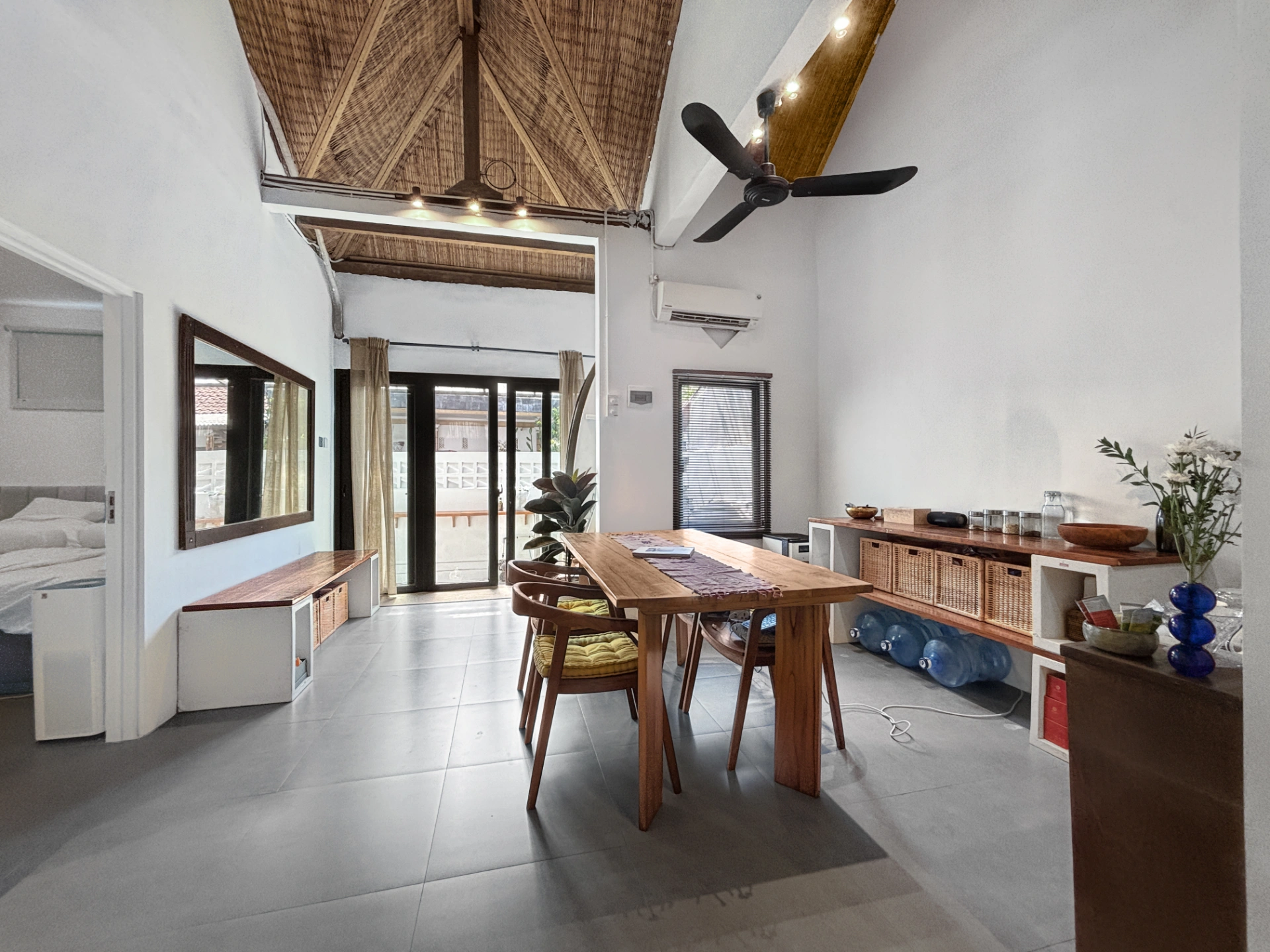 Character-filled Home in the Heart of Berawa, Canggu, 1-bed villa for rent in Canggu – photo 6 of 12