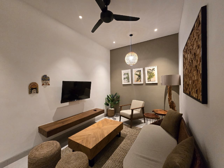 Monthly - Canggu - Brand New 3 Bedrooms Villan Available Now, 3-bed villa for rent in Canggu – photo 3 of 11