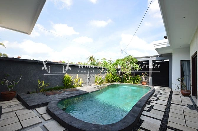 2BR Villa for Rent at Umalas, 2-bed villa for rent in Canggu – photo 3 of 12