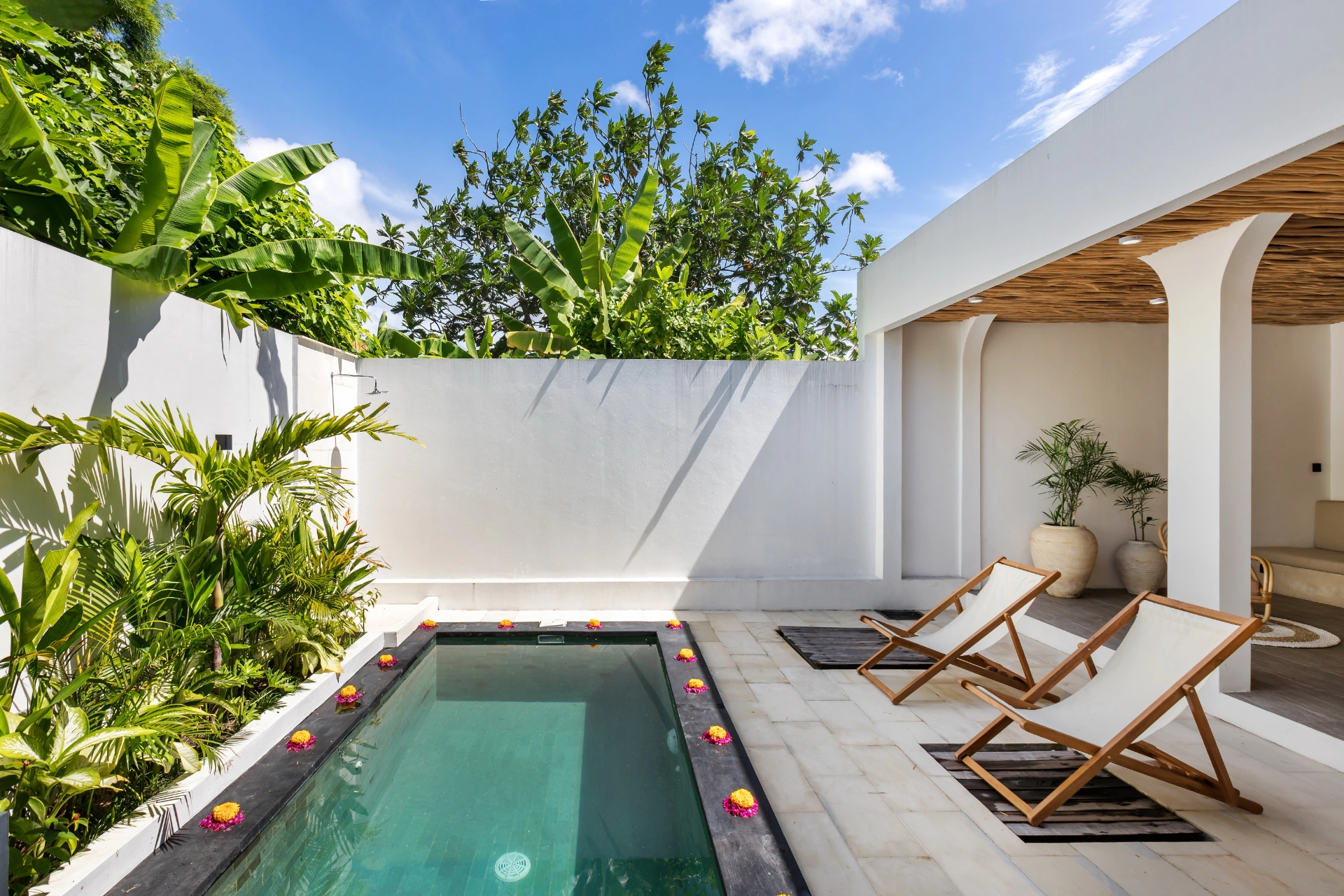 Villa Jade - 1BR Villa l Private Swimming Pool & Sunken Lounge, 1-bed villa for rent in Canggu – photo 7 of 15