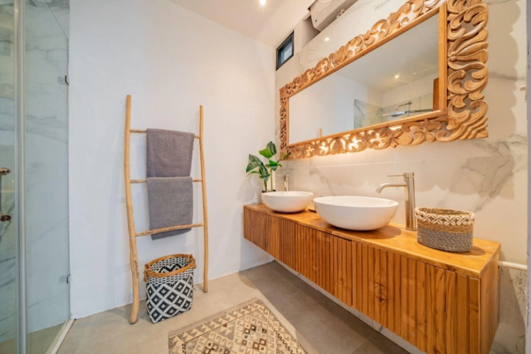 Exclusive Tropical Garden Villa for Rent in Berawa, 3-bed villa for rent in Canggu – photo 5 of 15
