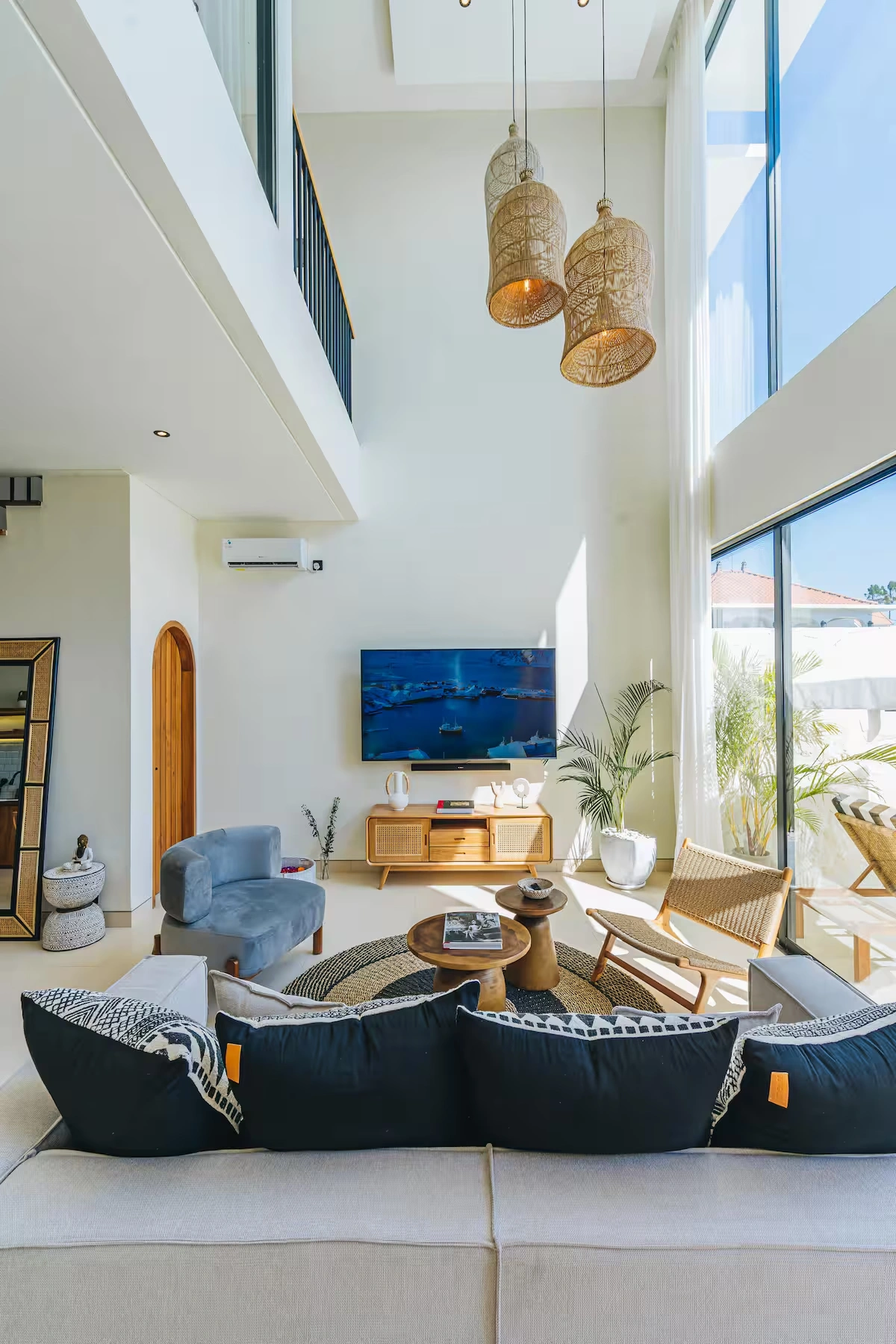 Villa Santai Santai - Chic & Cozy 2BR Private Pool Villa in Prime Canggu, 2-bed villa for rent in Canggu – photo 13 of 14