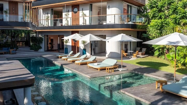 Villa For Rent 7 Bed In Umalas,Kerobokan Bali, 7-bed villa for rent in Canggu – photo 6 of 15