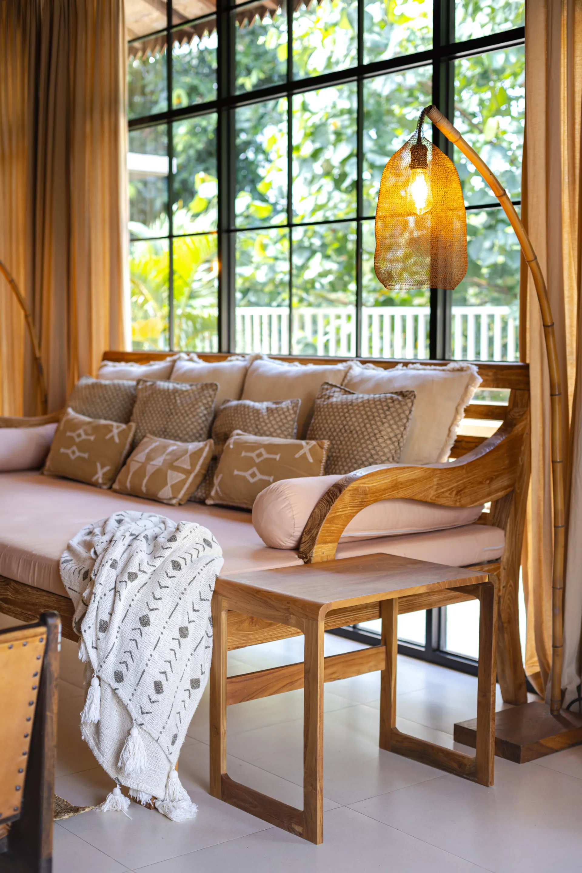 The Pink Joglo - A cozy and quiet 3BDR with pool., 3-bed villa for rent in Pererenan – photo 14 of 15