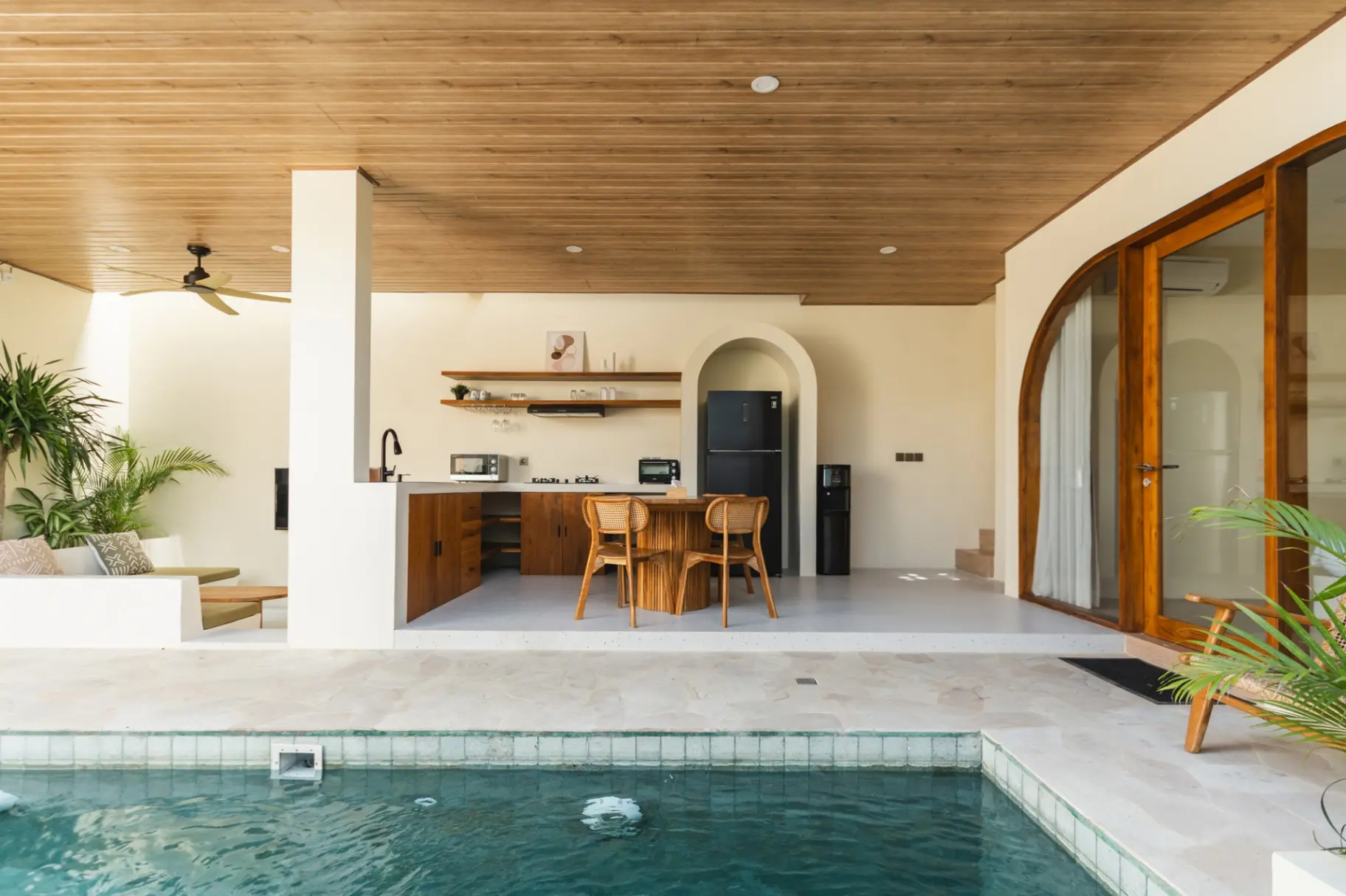 Copper Estate 2 - Tropical 2BDR in the heart of Canggu, 2-bed villa for rent in Canggu – photo 15 of 15