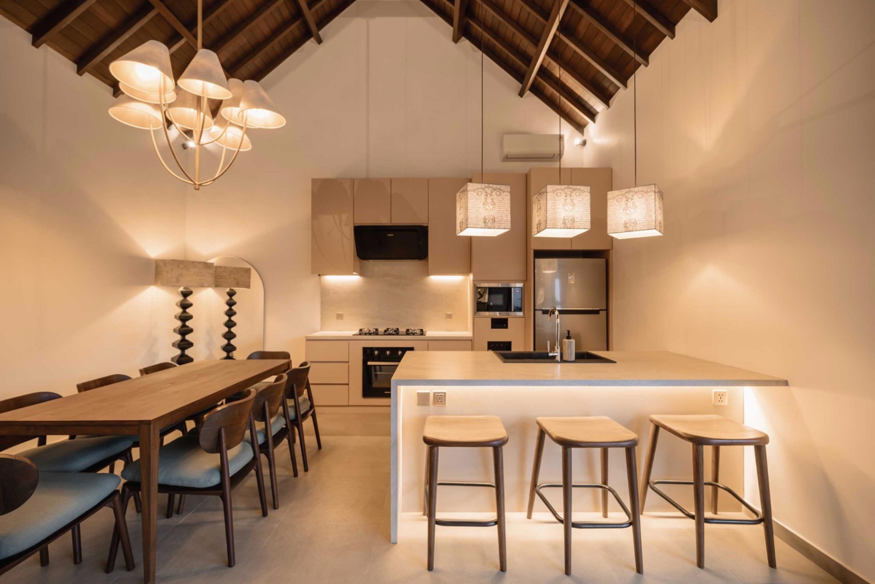 Rocca Bella - Hidden Gem 4BD Villa w/ Ricefiedls View Canggu, 4-bed villa for rent in Canggu – photo 5 of 15