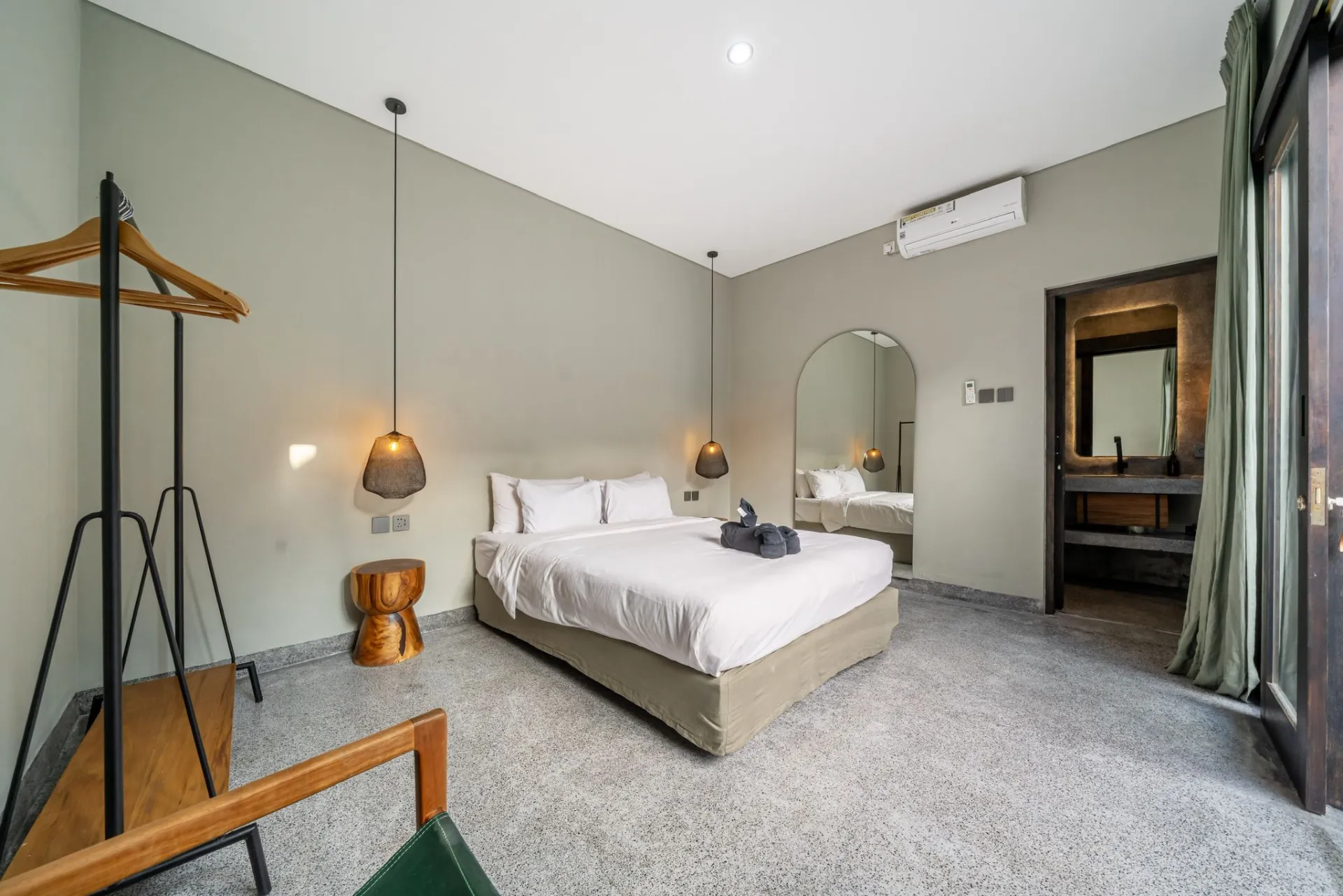 Sabi Sans – Cozy 2BR Villa with Pool in Umalas, 2-bed villa for rent in Canggu – photo 10 of 13