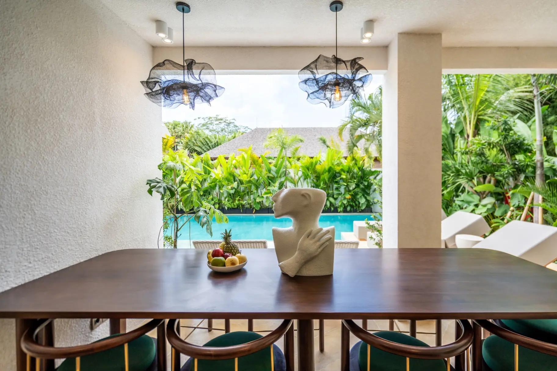 Sunny Muse Studio - Beachside 1BR Canggu | Rooftop Gym, Sauna & Pool, 1-bed villa for rent in Canggu – photo 14 of 15