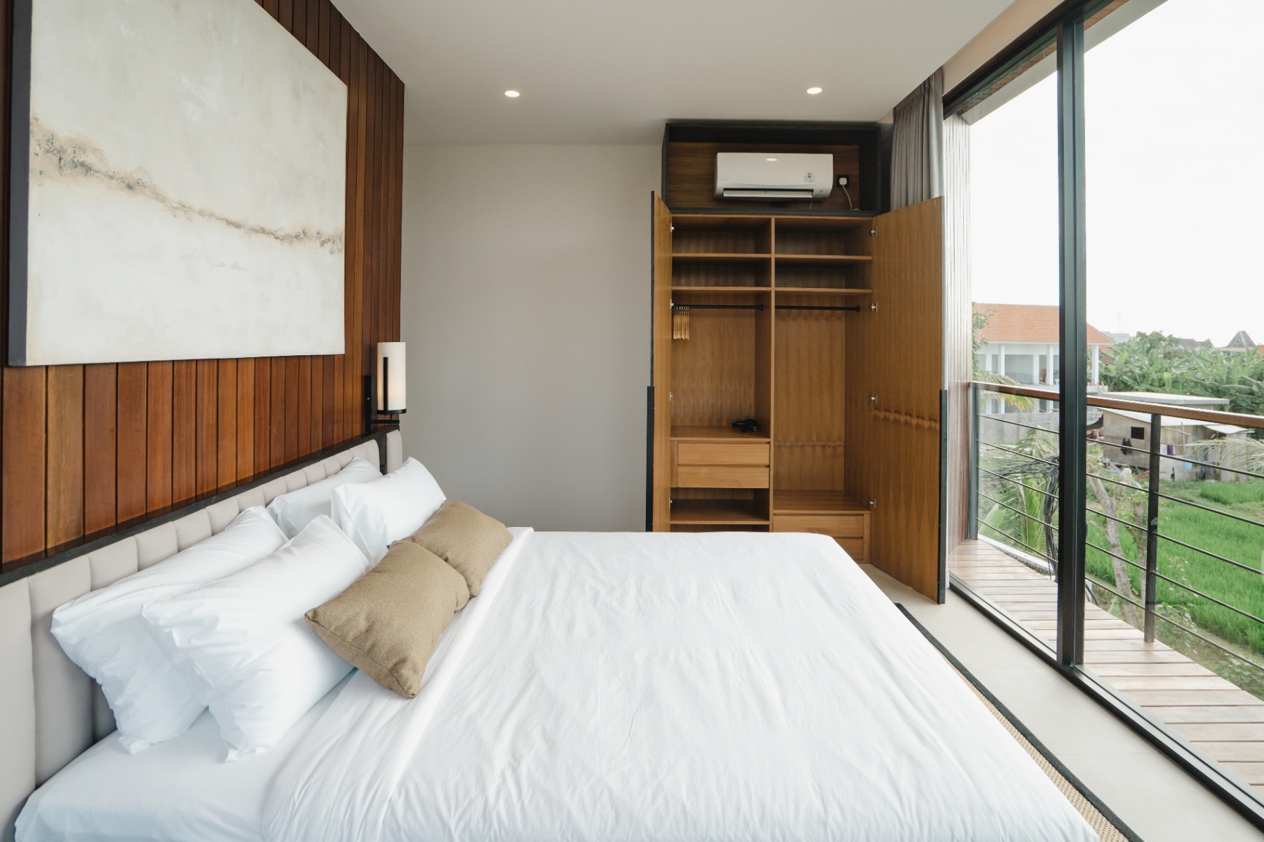 Villa Luxury For Rent 3 Bed In Canggu,Badung Bali, 3-bed villa for rent in Canggu – photo 5 of 15