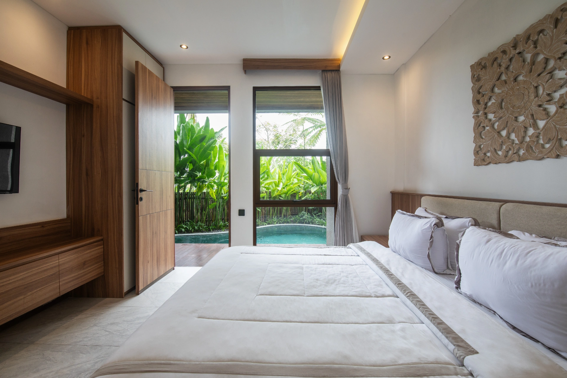 Kammora Villas - 3 Bedrooms Villa With Private Pool (Villa 5), 3-bed villa for rent in Canggu – photo 4 of 15