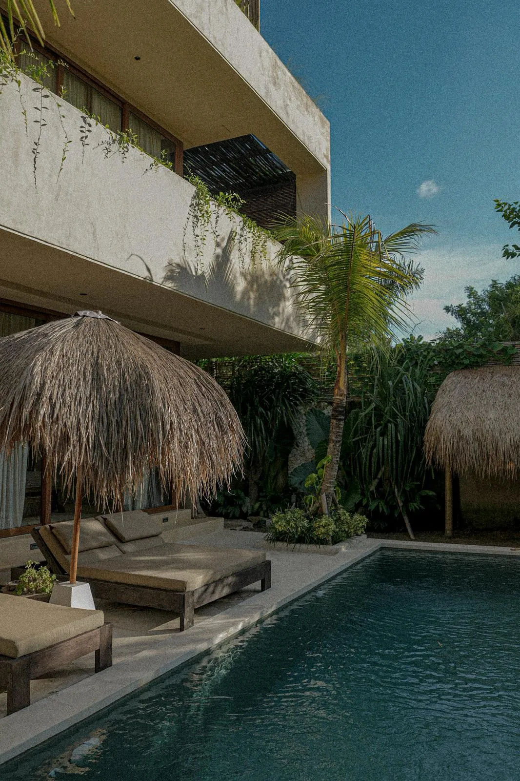 Casa Matahari - Designer 3 Levels Jungle Villa + Ocean View, 2-bed villa for rent in Uluwatu – photo 4 of 15