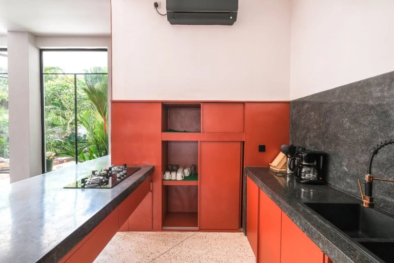 4 Bedroom Luxury Villa in Pererenan Tumbak Bayuh, 4-bed villa for rent in Pererenan – photo 8 of 15