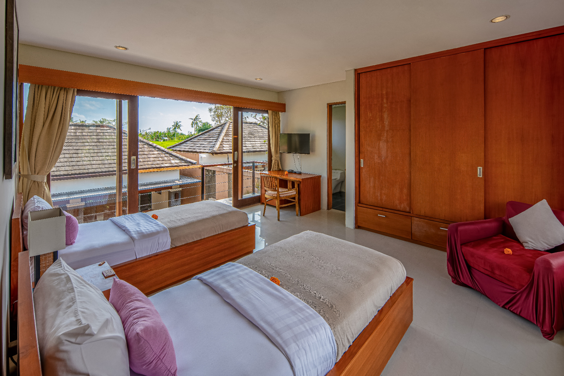2 Bedroom Villa Fully Furnished Close to Nyanyi Beach, 2-bed villa for rent in Tabanan – photo 14 of 15