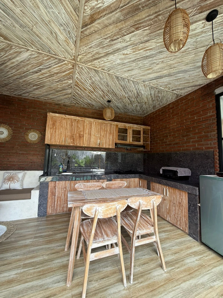New Renovation 2 BR private Villa in PADONAN – CANGGU, 2-bed villa for rent in Canggu – photo 12 of 14