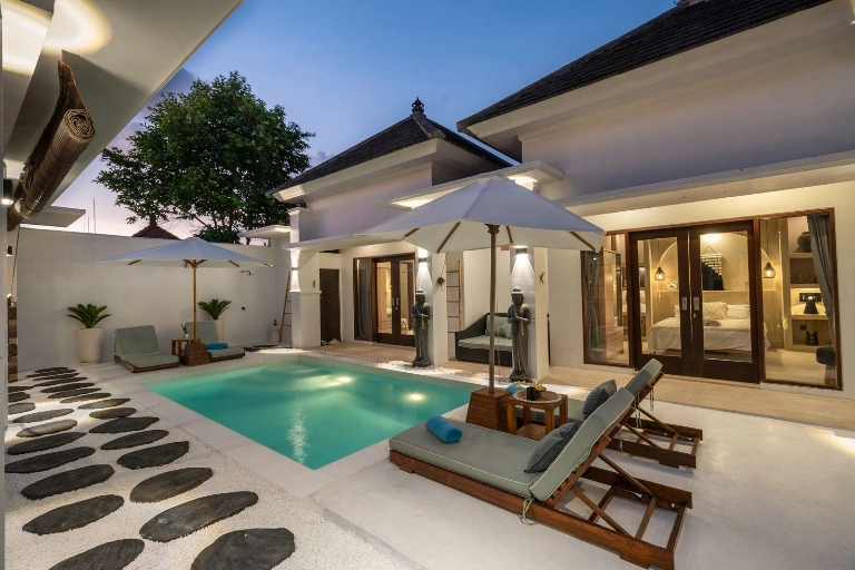 Modern 2 Bedroom Private Villa for Yearly Rental in Padonan, Canggu, 2-bed villa for rent in Canggu – photo 5 of 15