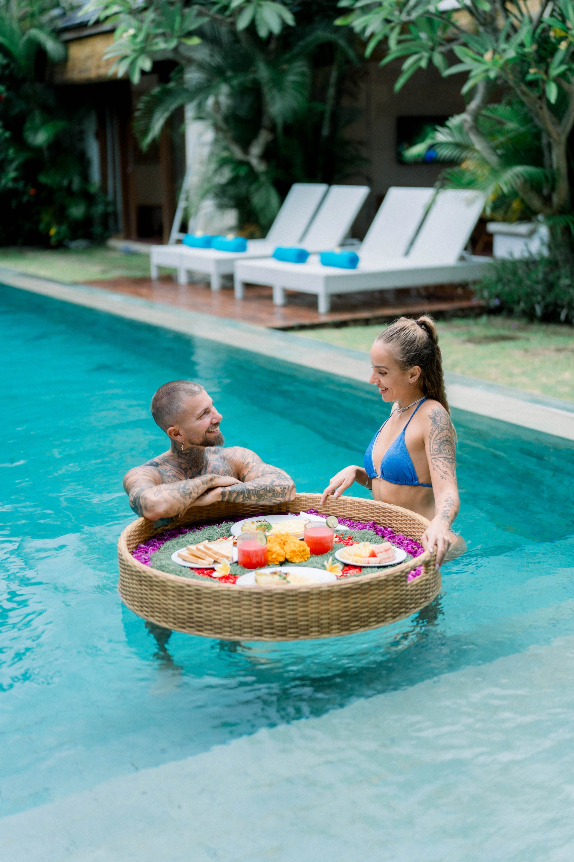 Designer 4BR Pool Villa in Canggu Sundeck Near Beach, 4-bed villa for rent in Canggu – photo 5 of 15