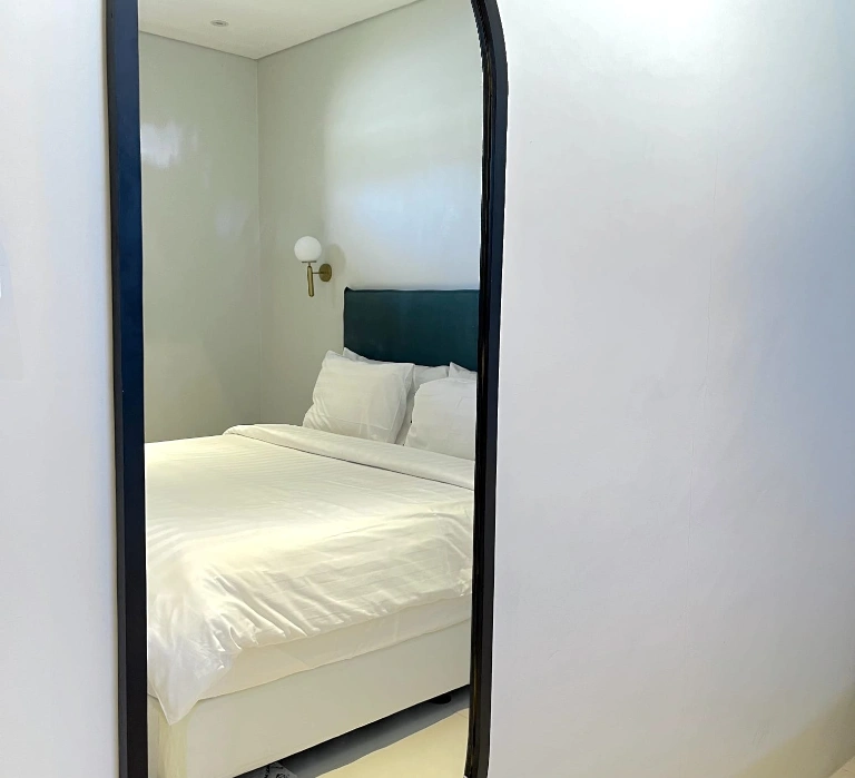 Modern 1 Bedroom Apartment in Prime Berawa, 1-bed villa for rent in Canggu – photo 8 of 15