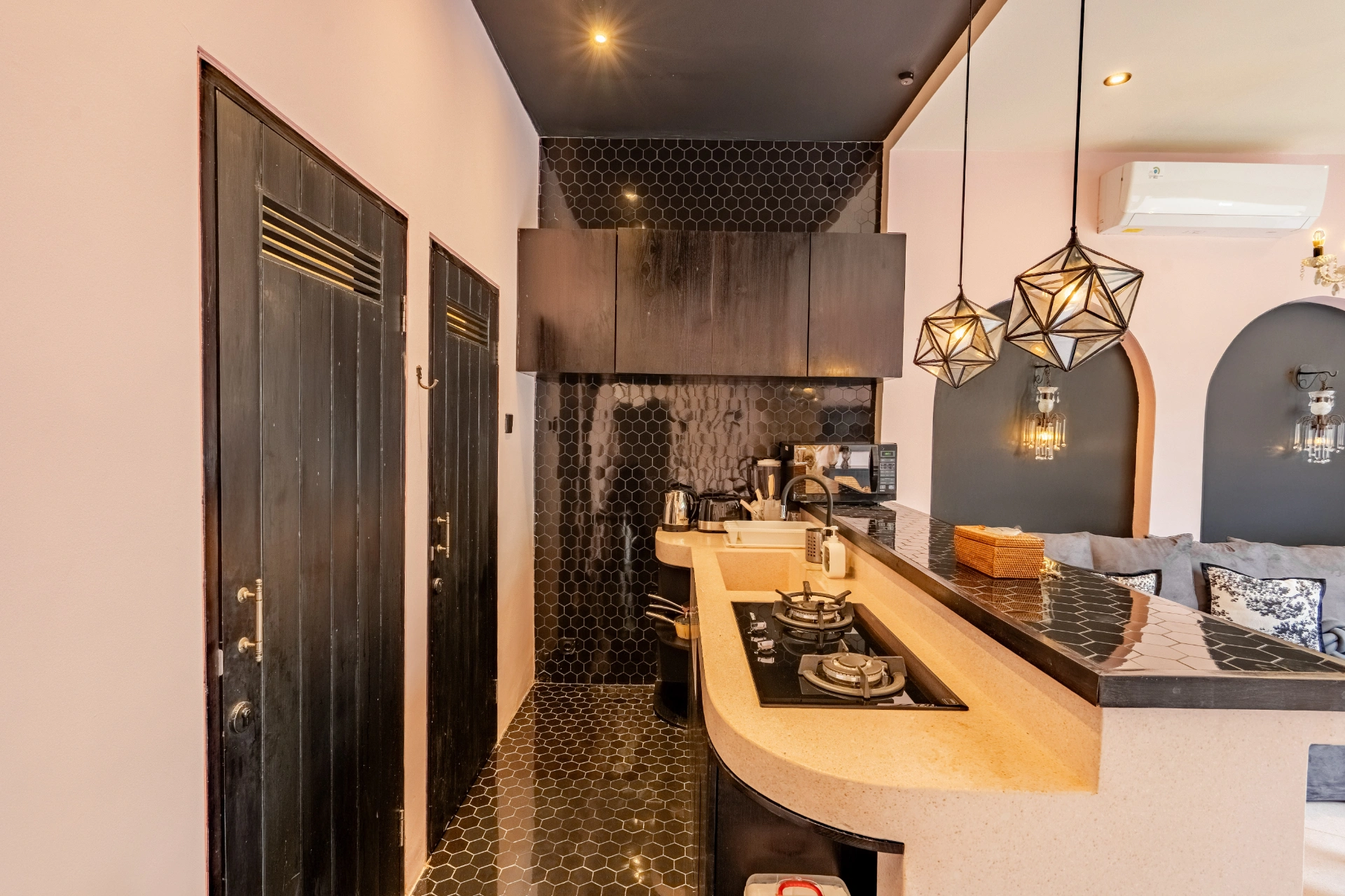 Liminal 3 - 1 Bedroom Pool Villa, Canggu, 1-bed villa for rent in Canggu – photo 4 of 15