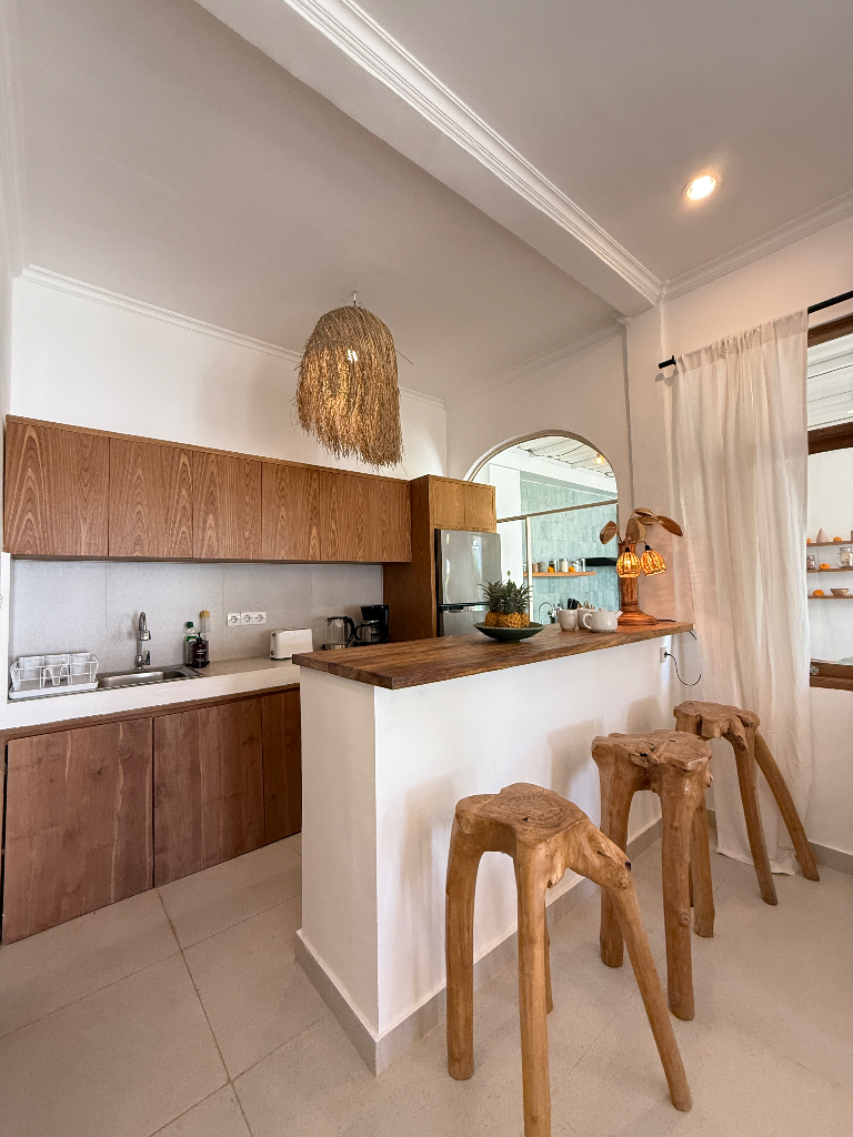 Beautiful 3-bedroom Villa for Rent — Bidadari, Seminyak, 3-bed villa for rent in Seminyak – photo 15 of 15