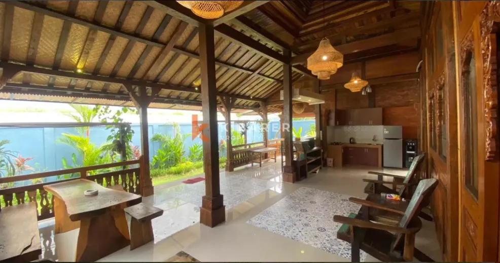 Authentic Two Bedroom Joglo Living Villa in the Heart of Padonan, 2-bed villa for rent in Canggu – photo 4 of 6