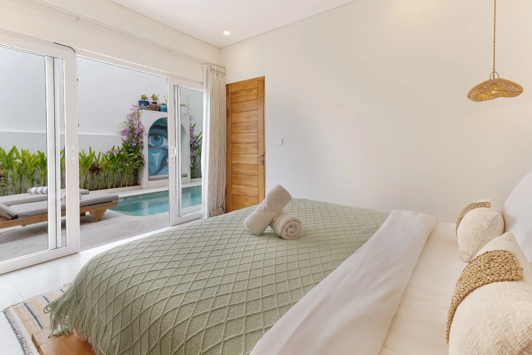 Mata Biru - 2BR with Pool and Rooftop, Uluwatu, 2-bed villa for rent in Uluwatu – photo 8 of 15