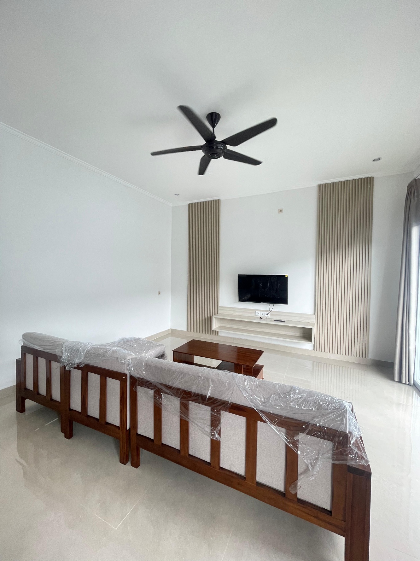 Villa Tropical Modern Located in Quite Area Kutuh, 2-bed villa for rent in Nusa Dua – photo 7 of 14