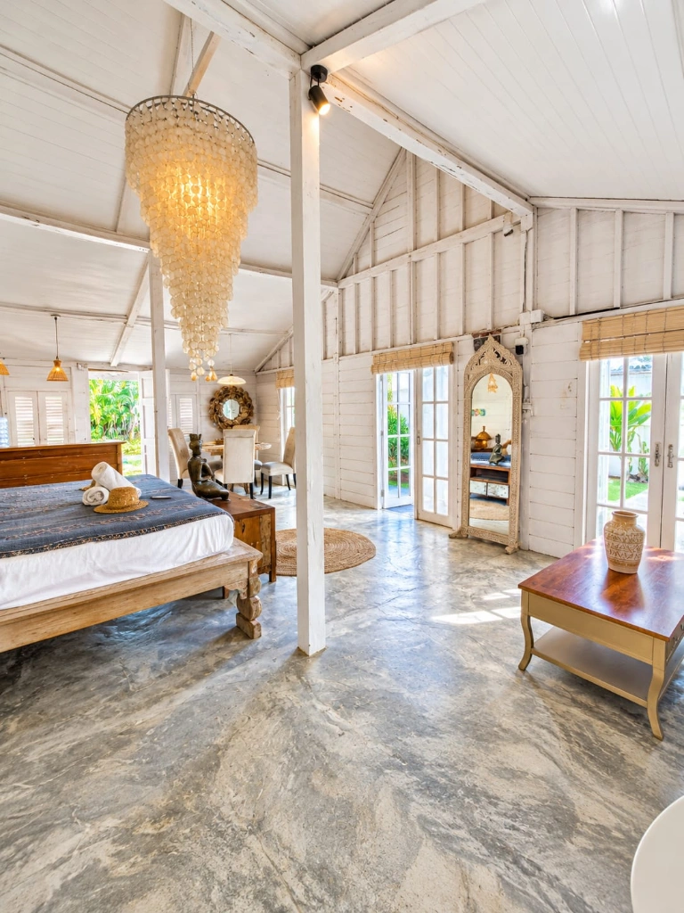 Best Deal in Bali – Close to Canggu & the Beach Private Joglo Cottage with Pool, 1-bed villa for rent in Seminyak – photo 8 of 13