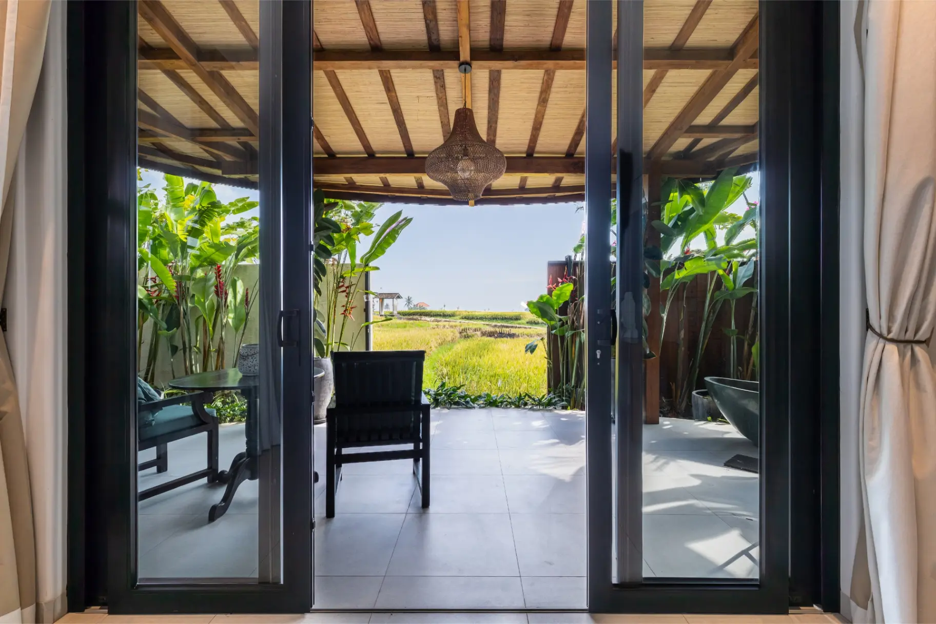 Casa Doreena - 3BR with Pool and Paddy, Canggu, 3-bed villa for rent in Canggu – photo 12 of 15