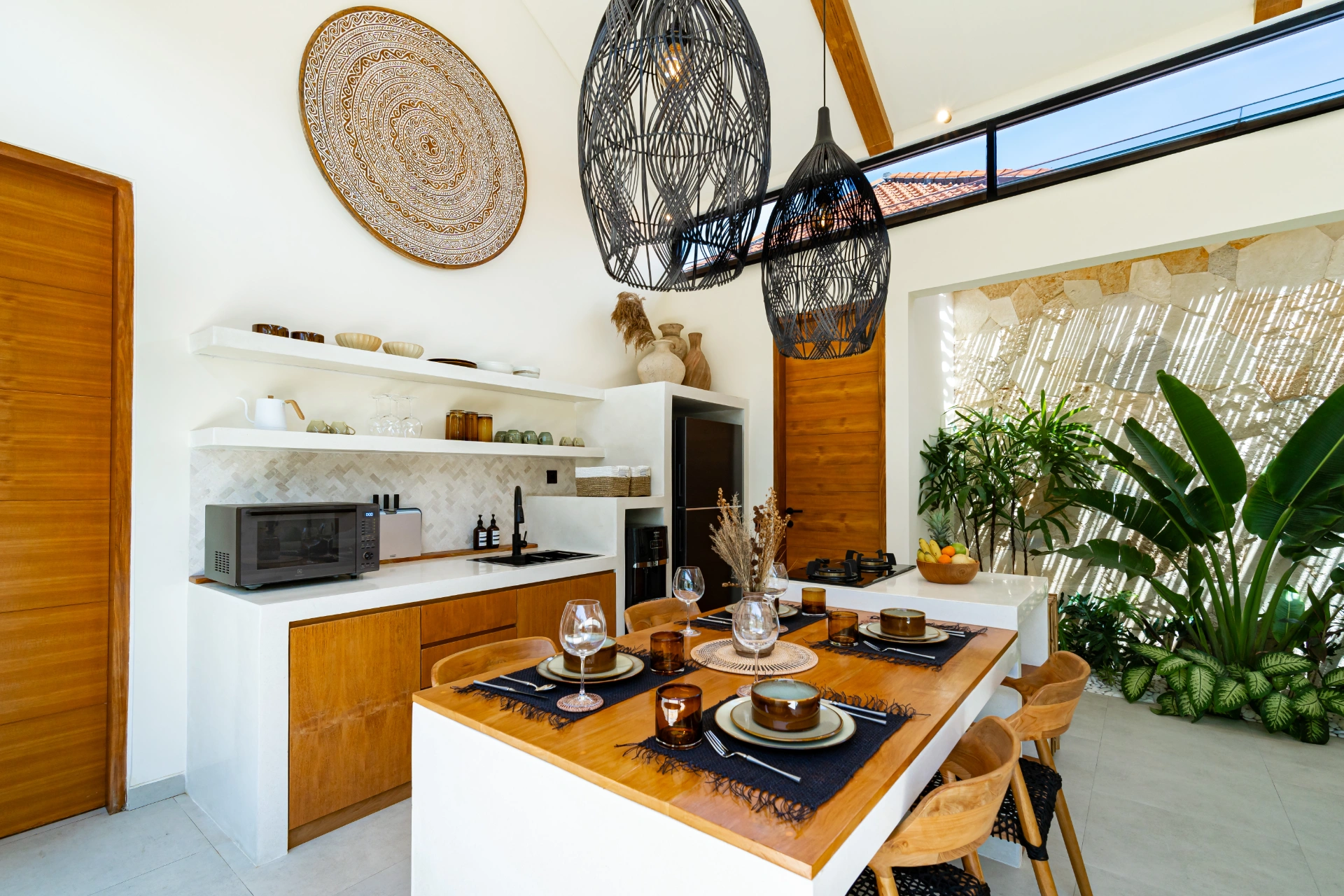 Villa Rasa Rasa - Cozy 2BR Villa Rooftop & Paddy View Seseh Beach, 2-bed villa for rent in Seseh – photo 5 of 15