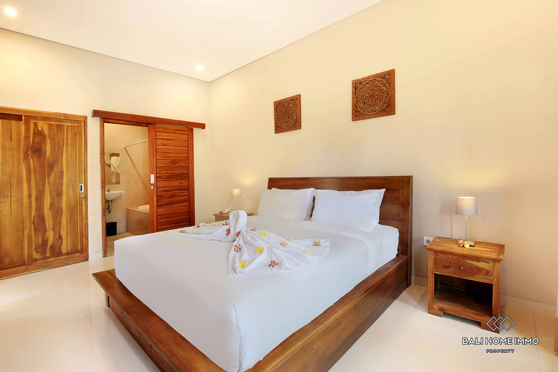 Peaceful 3 Bedrooms Villa for Yearly and Monthly Rental in Ungasan, 3-bed villa for rent in Uluwatu – photo 13 of 15