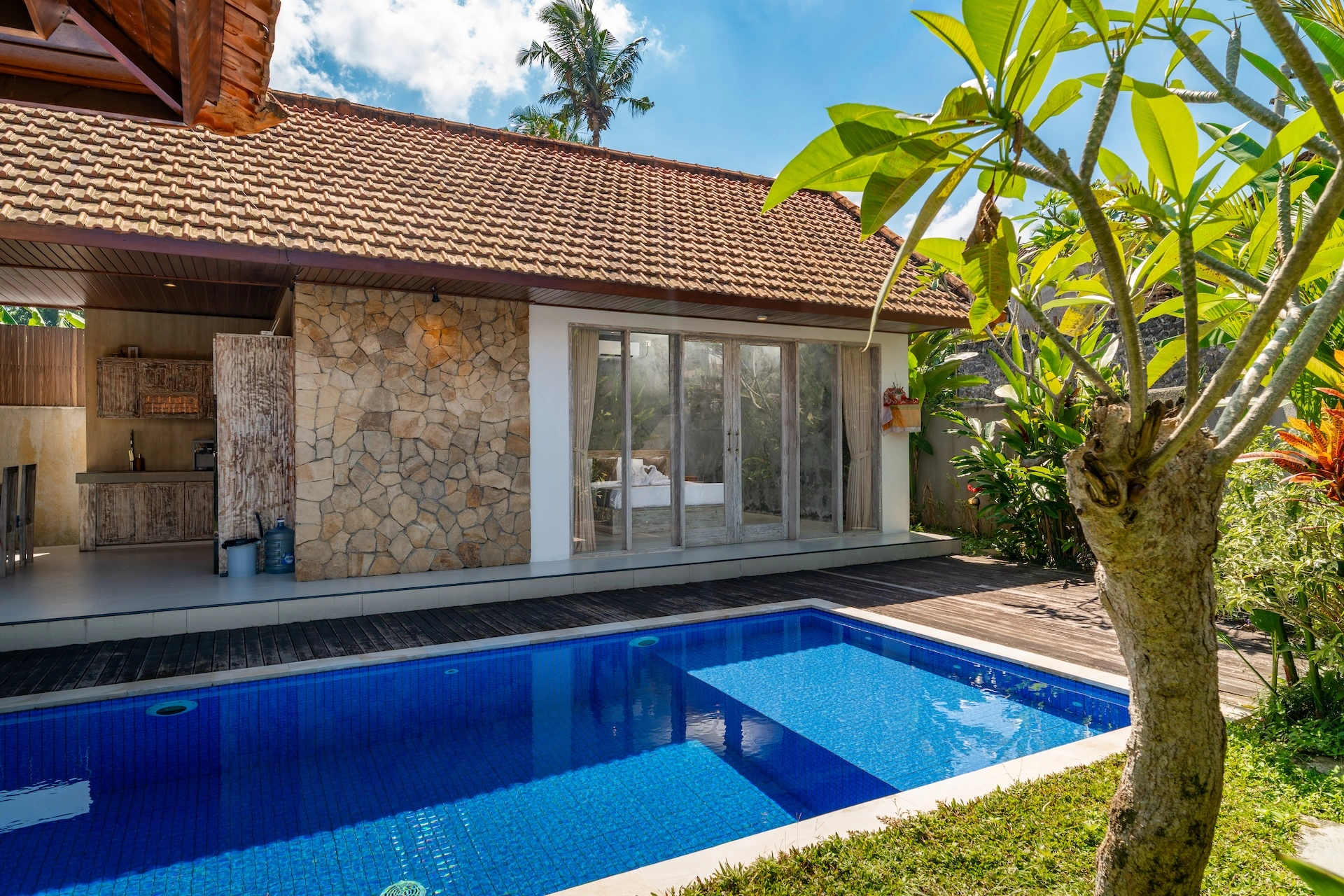 Peaceful 2BR Villa with Private Pool in Ubud (4 kilometers to Central Ubud), 2-bed villa for rent in Ubud – photo 5 of 15