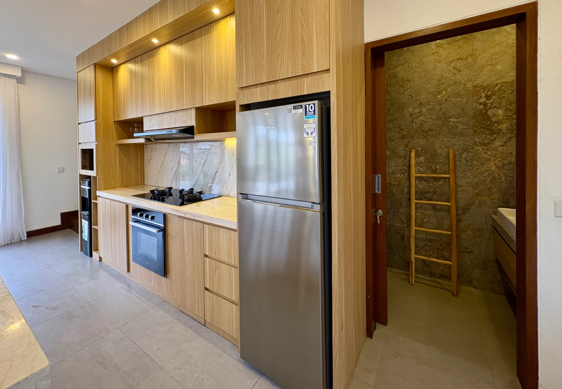 3 Bedroom Family Villa Walking Distance to The Beach, 3-bed villa for rent in Seseh – photo 10 of 15
