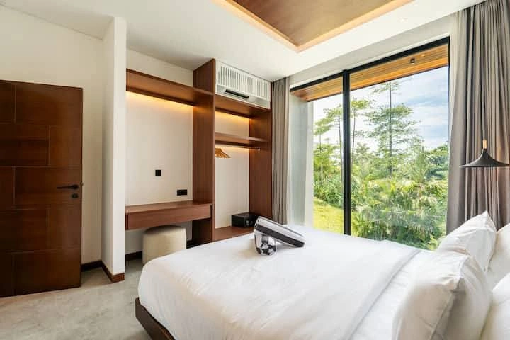 4 Bedrooms Modern Villa for Monthly & Yearly Rent in Canggu-berawa, 4-bed villa for rent in Canggu – photo 14 of 15