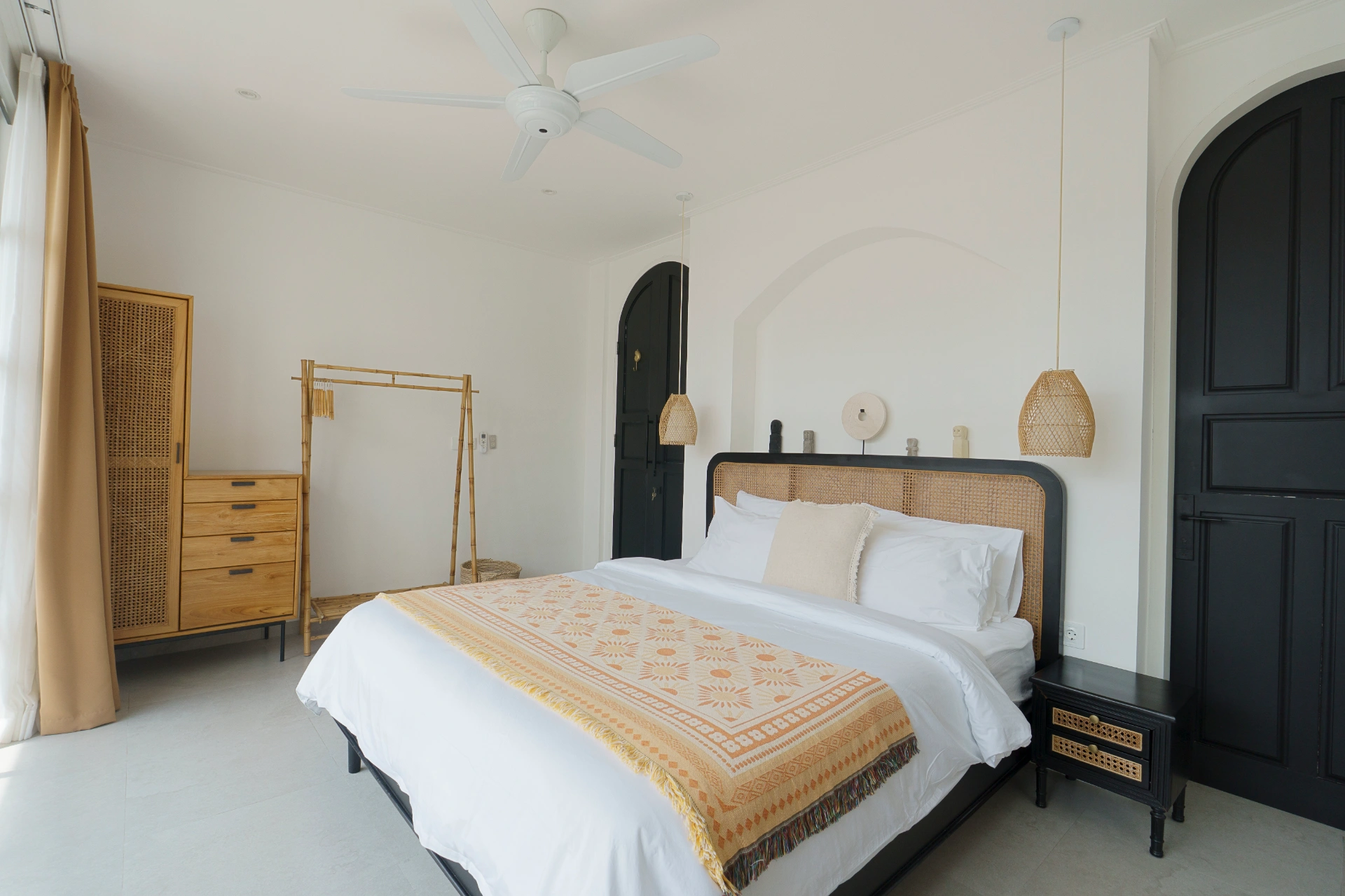 Villa Sonder - 3BR Villa Berawa Steps from Nirvana Fitness & Wellness, Canggu, 3-bed villa for rent in Canggu – photo 5 of 15