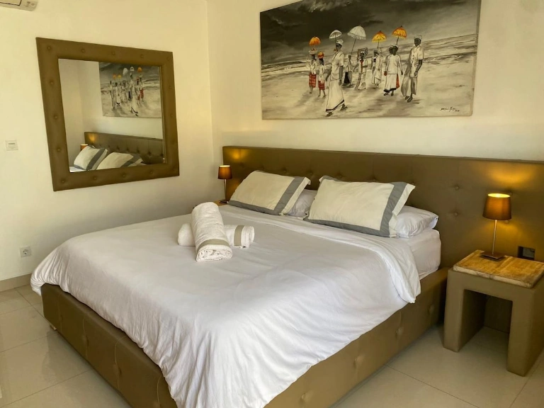 Luxury 3 BR Elegant intertior perfect for group in Umalas, 3-bed villa for rent in Canggu – photo 4 of 15