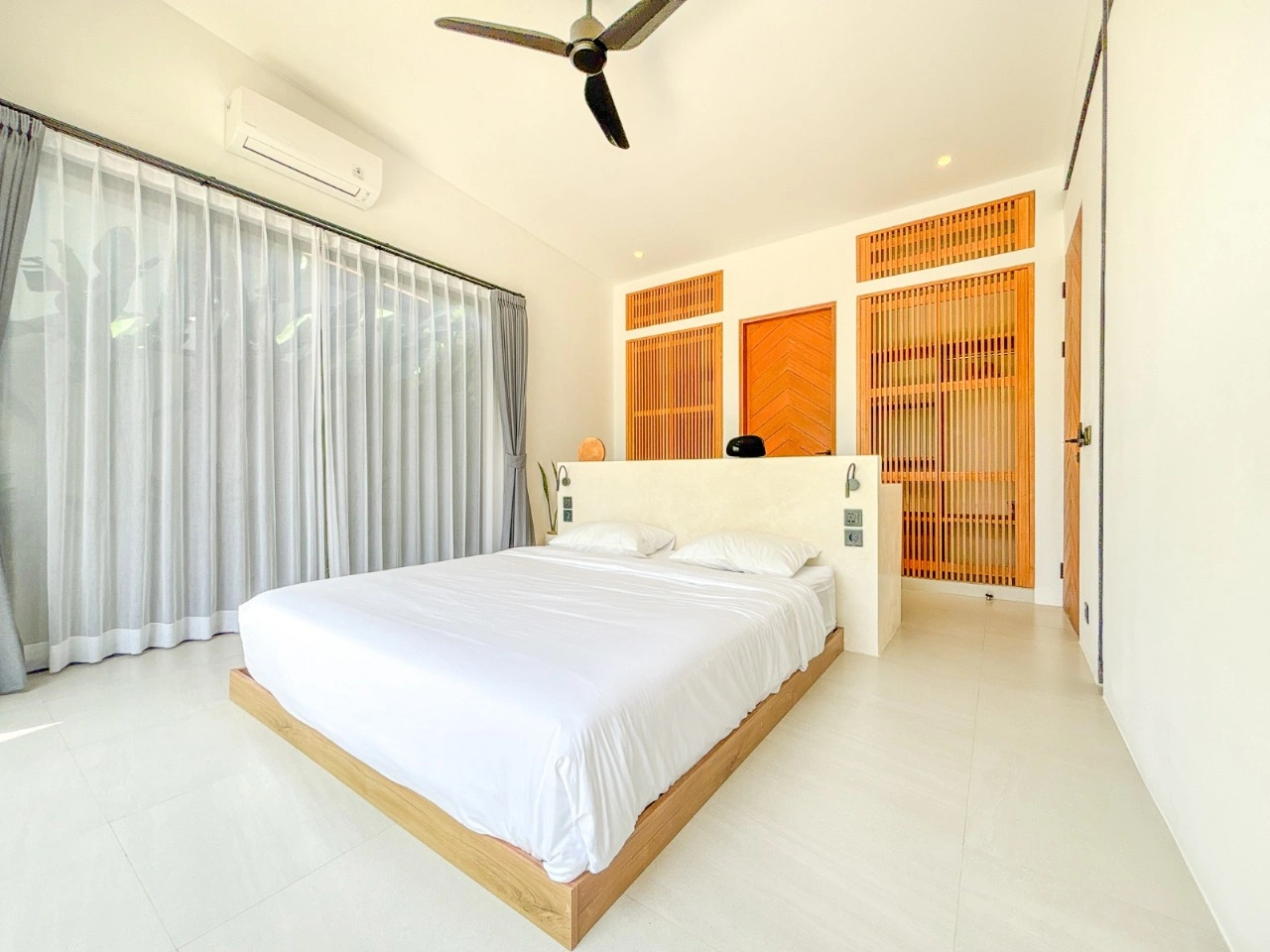 For Monthly & Yearly Rent 2 Bedroom Villa in Kaba Kaba with Ricefield Views, 2-bed villa for rent in Canggu – photo 2 of 13