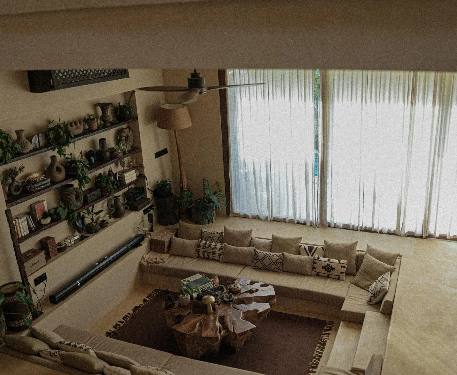 Casa Matahari - Designer 3 Levels Jungle Villa + Ocean View, 2-bed villa for rent in Uluwatu – photo 5 of 15