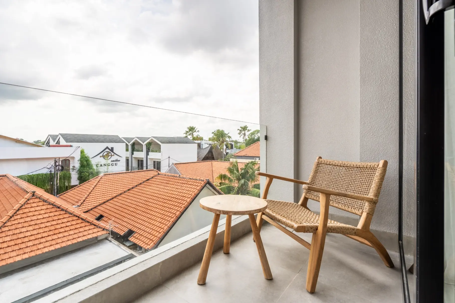 Sunny Muse Studio - Beachside 1BR Canggu | Rooftop Gym, Sauna & Pool, 1-bed villa for rent in Canggu – photo 10 of 15