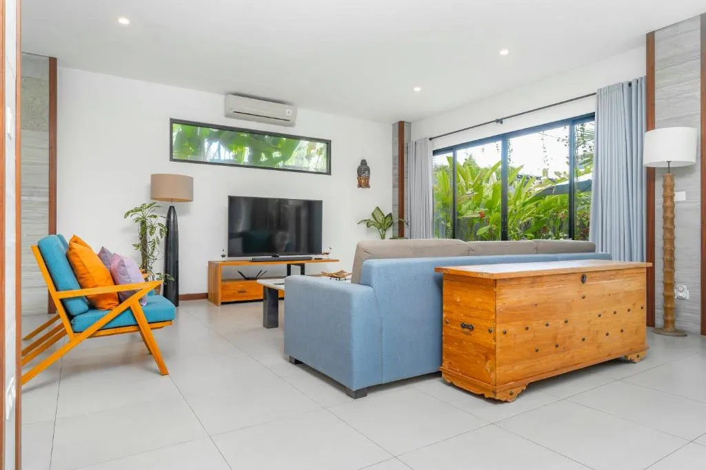 5-BR Premium Villa in Berawa Canggu, 5-bed villa for rent in Canggu – photo 4 of 15