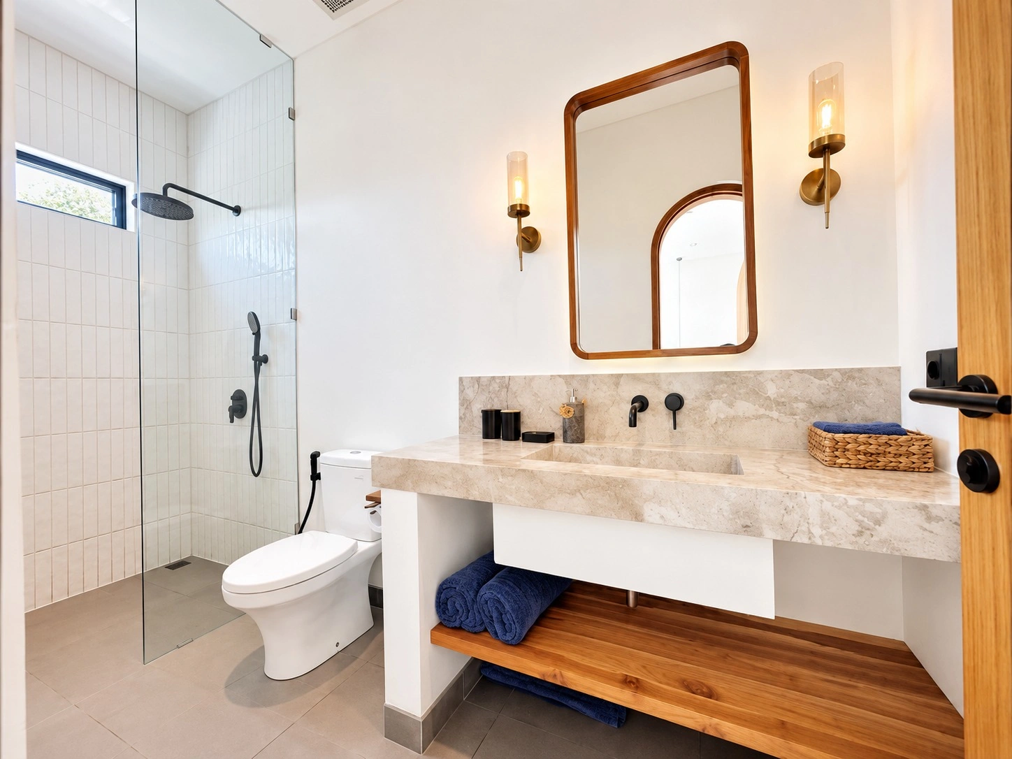 Luxury Villa SIVA Batu Bolong Canggu 2BR - SPECIAL 3 MONTH DEALS, 2-bed villa for rent in Canggu – photo 14 of 15