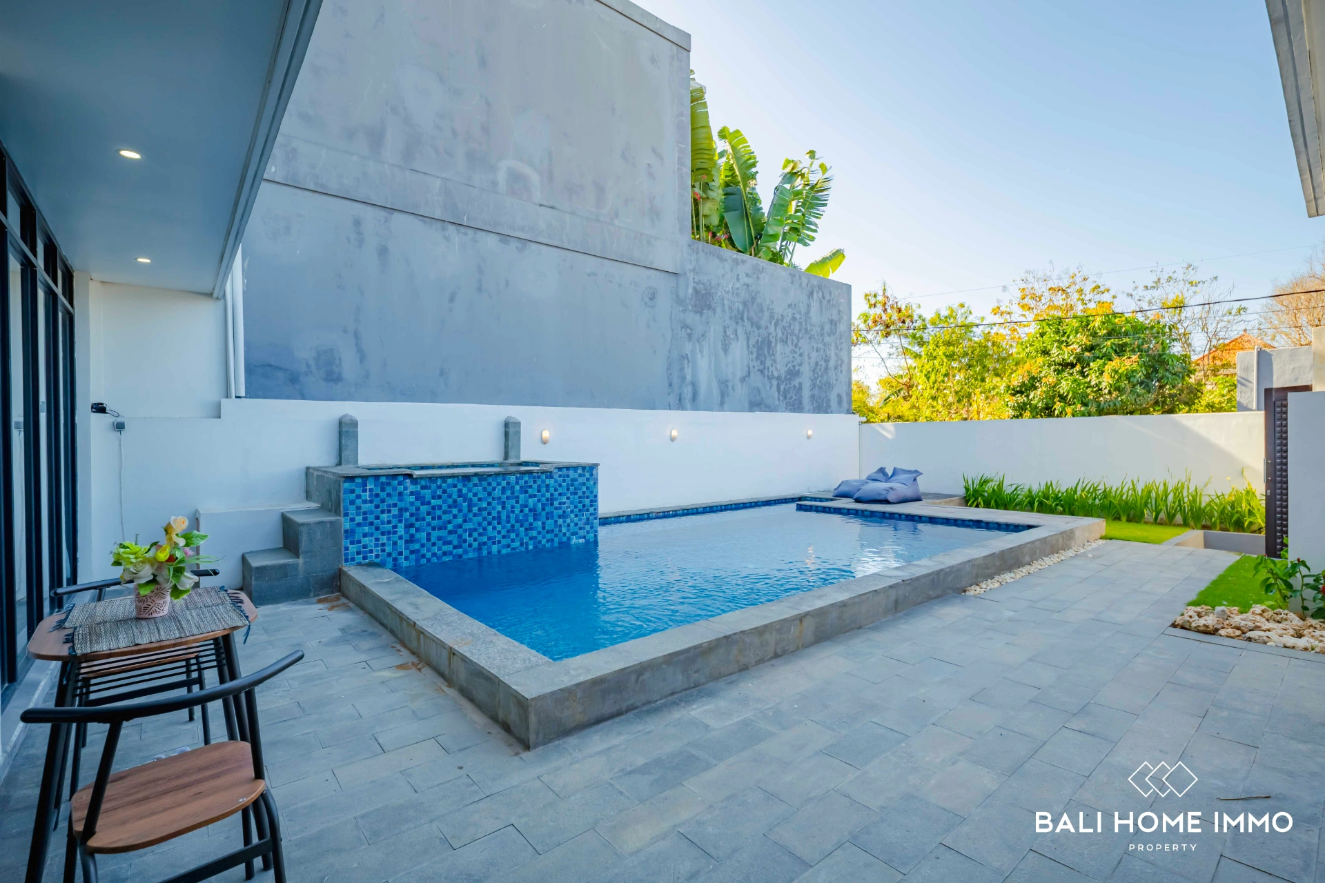Cozy & Beautiful 3 Bedrooms Villa for in Ungasan with Rooftop Bbq, 3-bed villa for rent in Uluwatu – photo 9 of 10