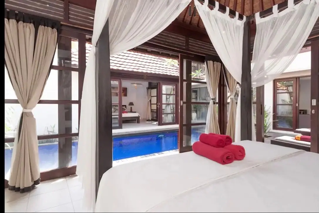 Villa Kubu Pratiwi - 500m from Echo Beach, Canggu [Villa 2], 4-bed villa for rent in Canggu – photo 8 of 10