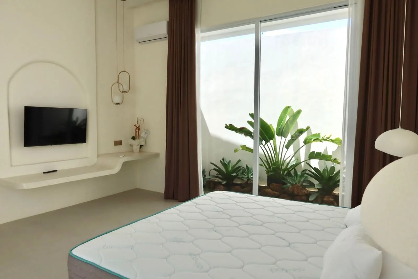 Villa For Rent 2 Bed In Kerobokan Kelod,Bali, 2-bed villa for rent in Canggu – photo 10 of 15