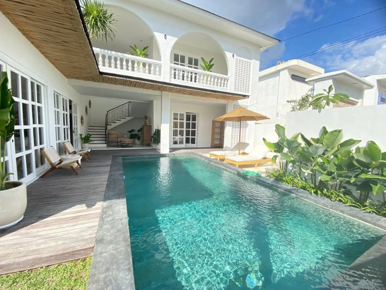 3 Bedroom Villa Full Furnished in Canggu Kayu Tulang, 3-bed villa for rent in Canggu – photo 2 of 15