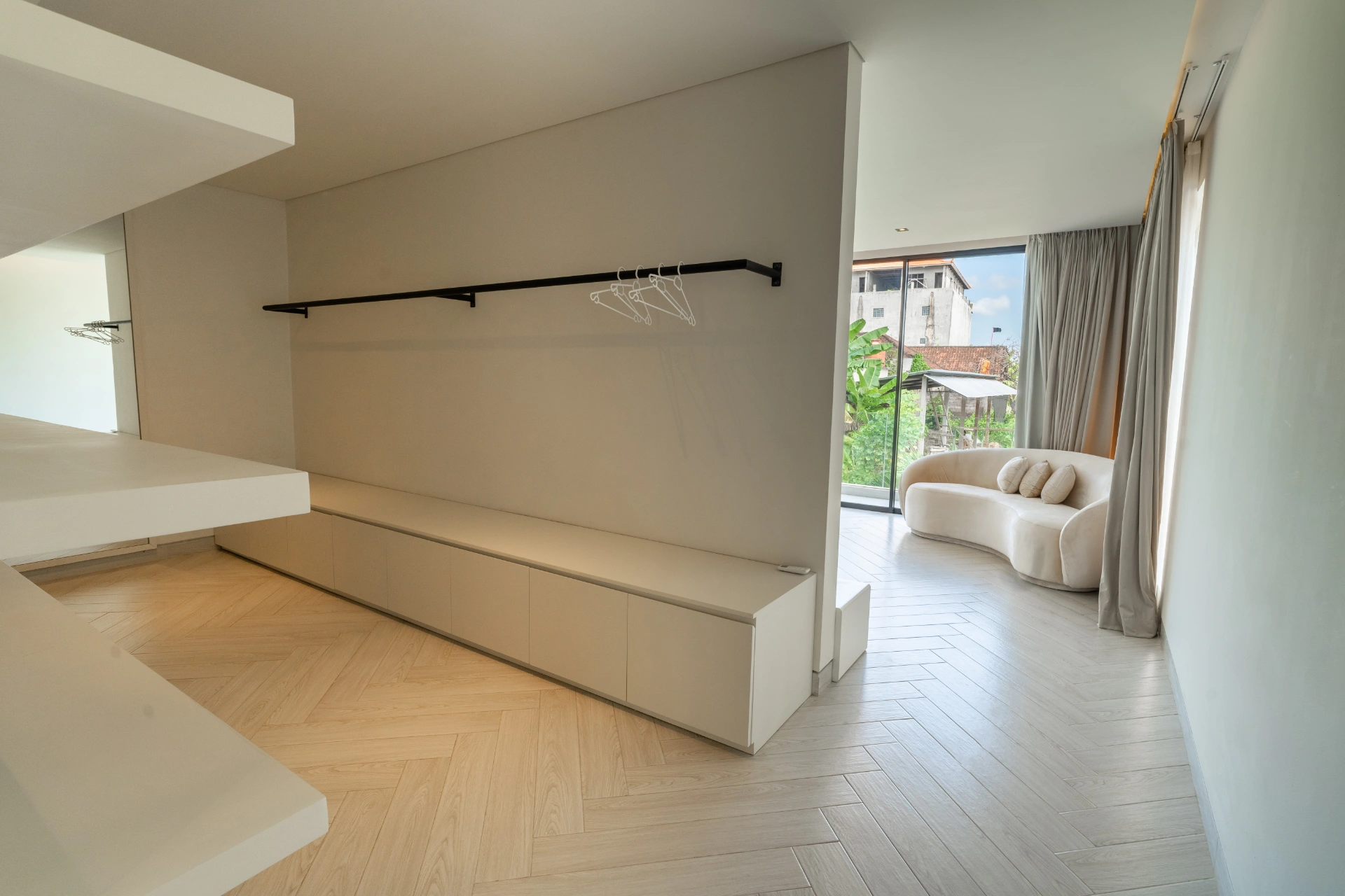 Minimalist Paradise: Tranquil Canggu Villa, 3-bed villa for rent in Canggu – photo 12 of 15