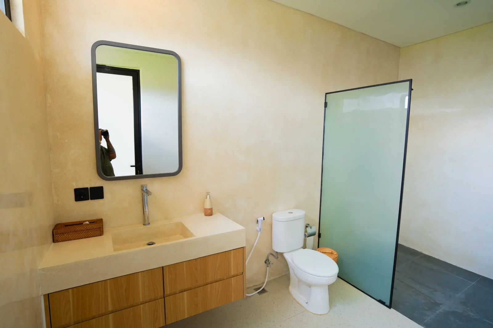 2 Bedrooms Villa in Cemagi for Rent and Sale Leasehold, 2-bed villa for rent in Pererenan – photo 5 of 15