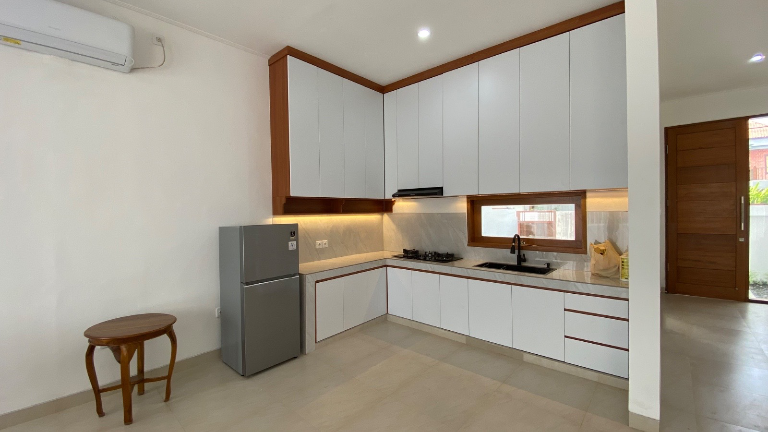 2BR Villa in Kerobokan near Lentera Kasih, 2-bed villa for rent in Seminyak – photo 8 of 13
