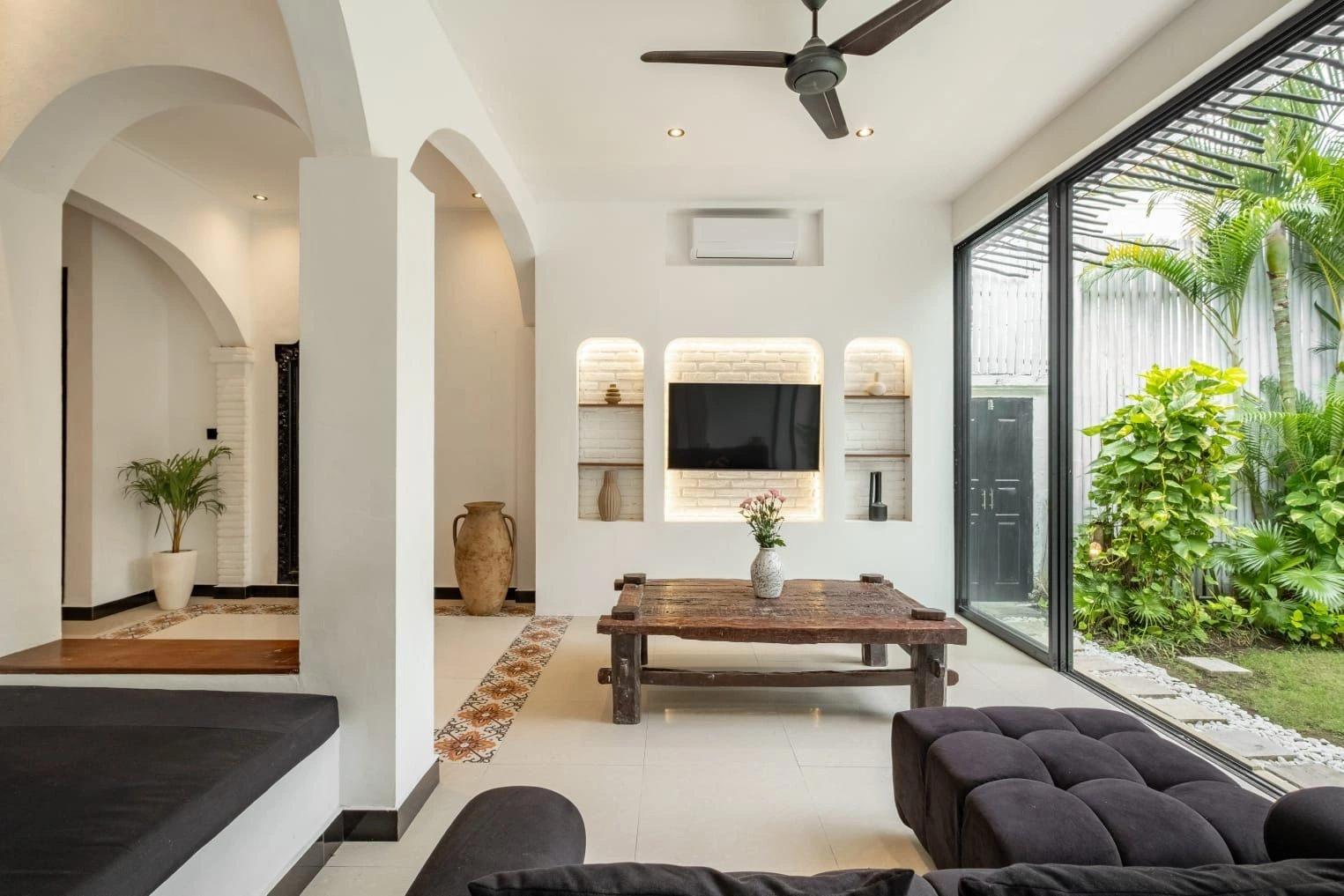 Villa For Rent 3 Bed In Petitenget,Seminyak Bali, 3-bed villa for rent in Seminyak – photo 12 of 15