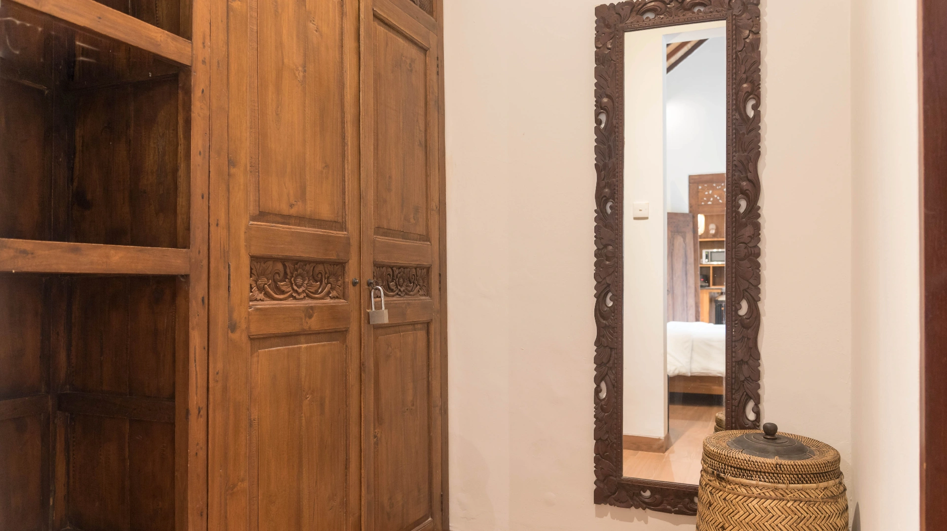 3 Bedroom Balinese Modern Villa for Monthly and Yearly Rent in Umalas, 3-bed villa for rent in Seminyak – photo 12 of 15
